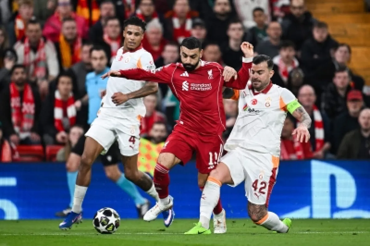 ليفربول يكتسح جلطة سراي برباعية ويتأهل لربع نهائي الأبطال
