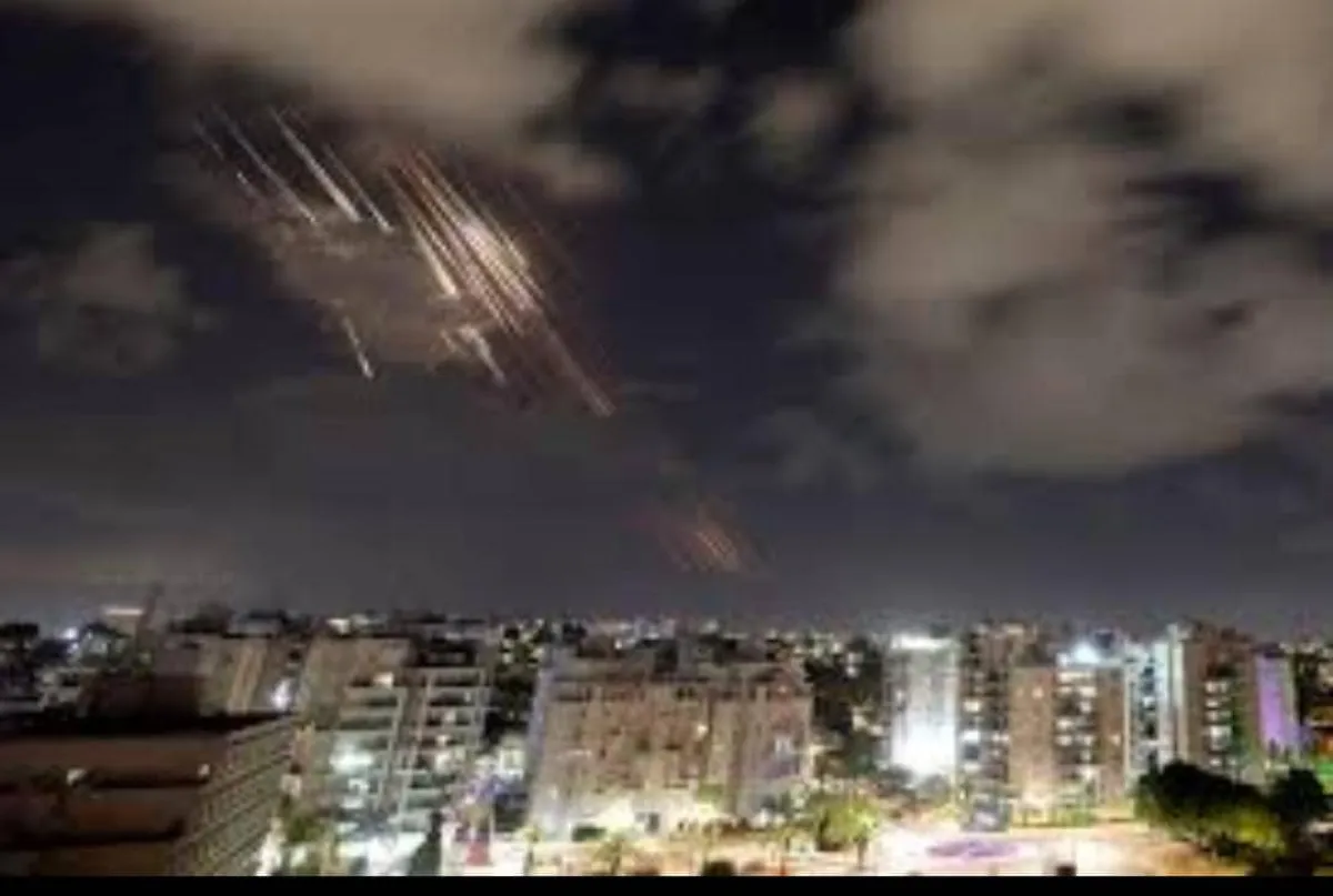 تصعيد غير مسبوق: شبح الحرب الشاملة يخيّم على الشرق الأوسط مع تبادل الضربات بين إيران وأمريكا وإسرائيل