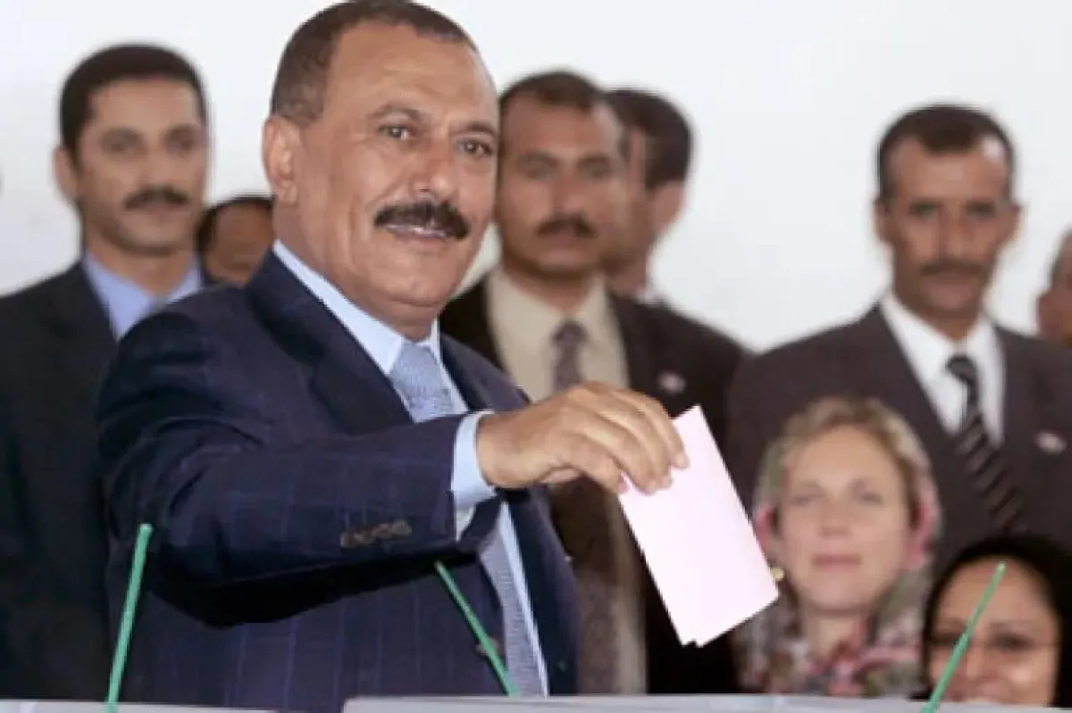 27 أبريل.. محطة "المسار الموؤد" ومطلب اليمنيين لاستعادة الجمهورية