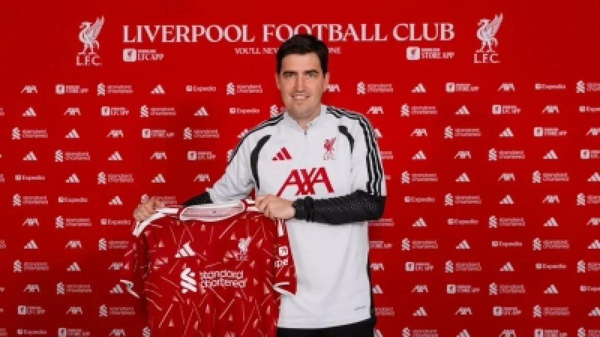 ليفربول يضم إيراولا لقيادة الفريق لسنتين