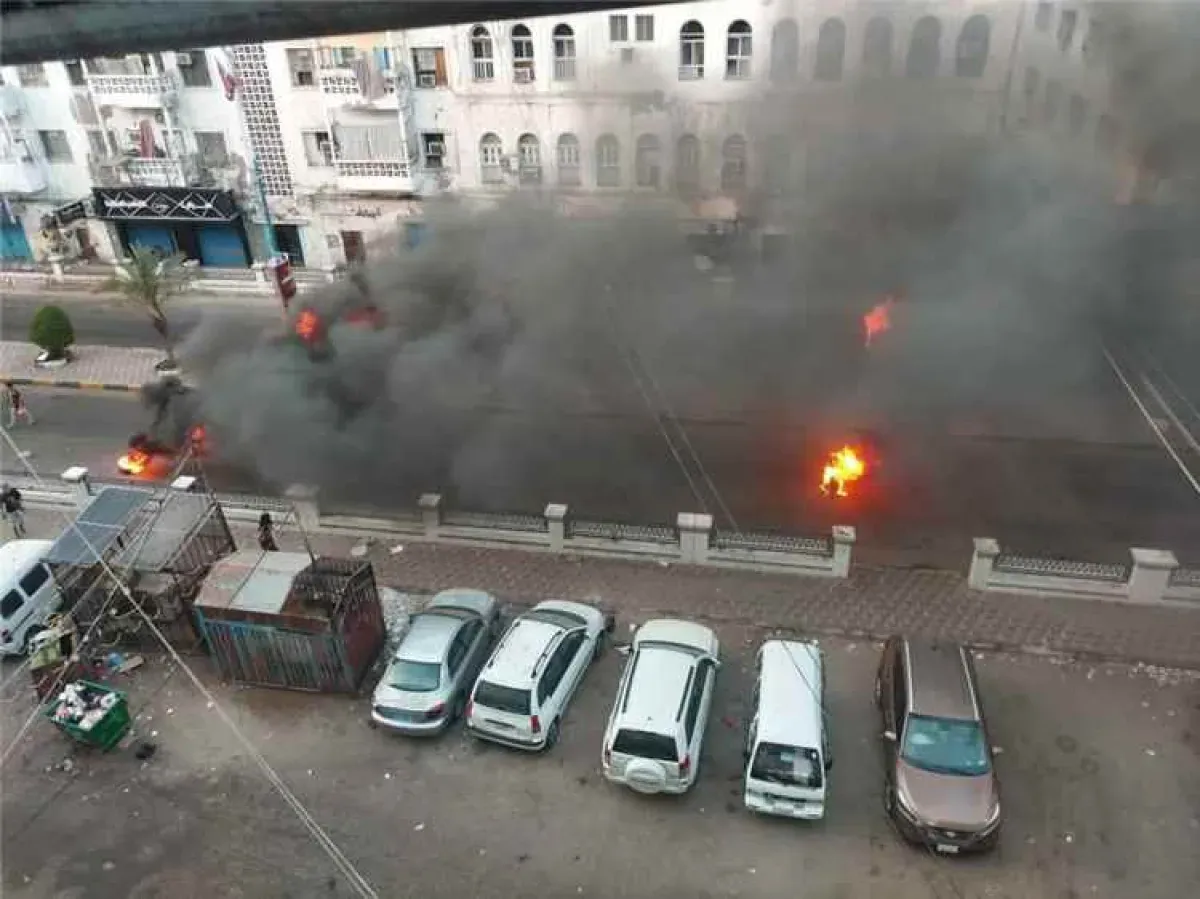 Aden Protests Disrupt Traffic Amid Escalating Power Crisis and Heatwave