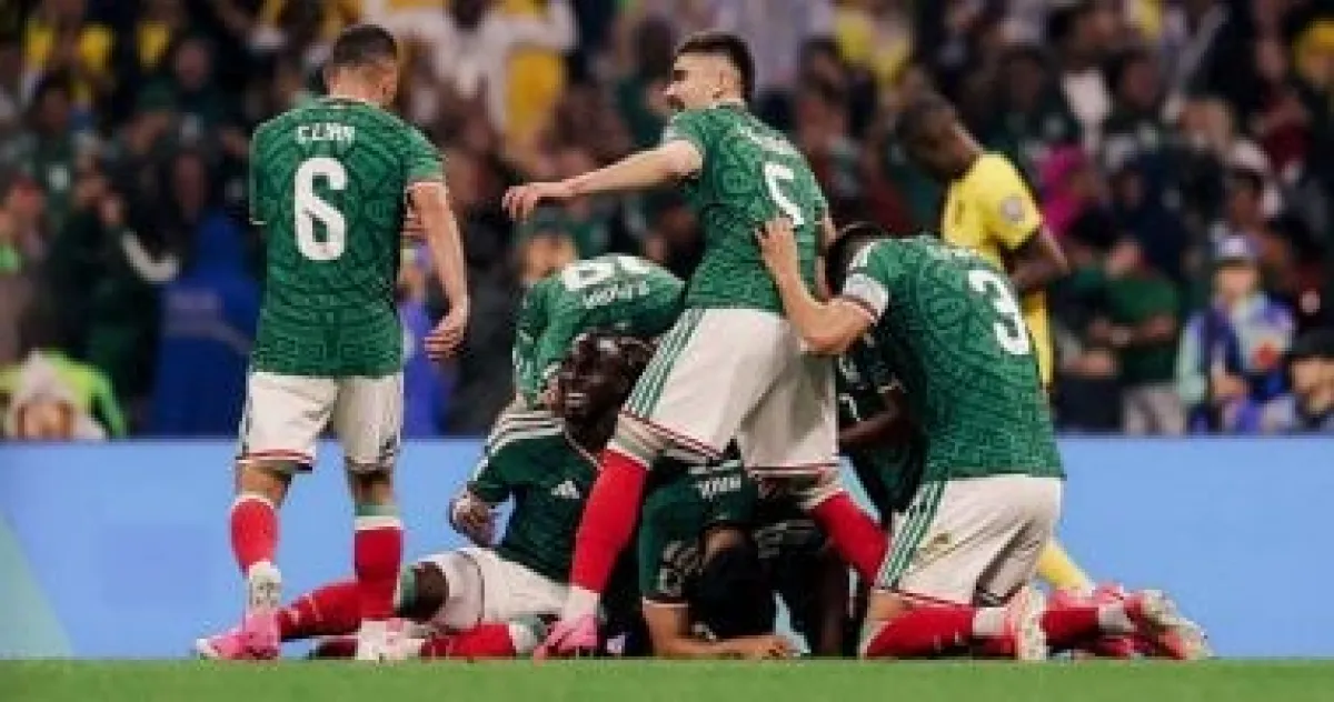 تأخير مباراة المكسيك وإنجلترا 60 دقيقة بسبب الطقس العاصف في كأس العالم 2026