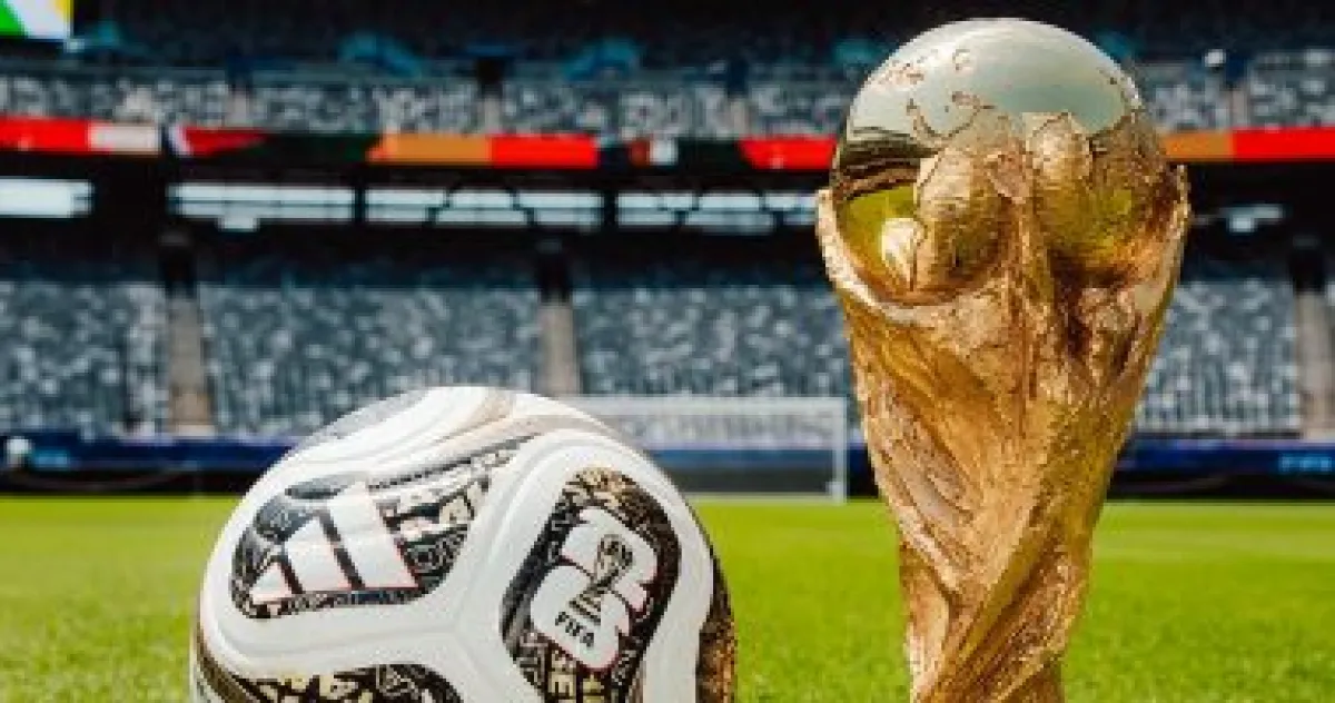 فـيفا تكشف عن كرة نهائي مونديال 2026.. ونتائج مثيرة في دور الـ 16