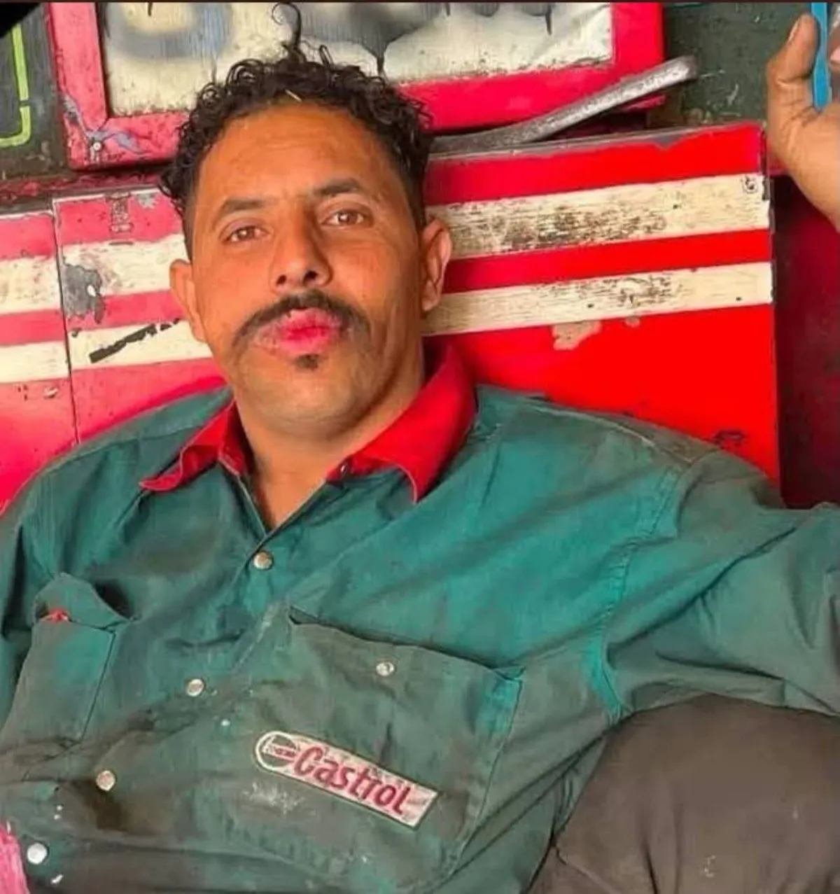 مقتل شاب طعناً إثر خلاف على خمسة آلاف ريال في إب
