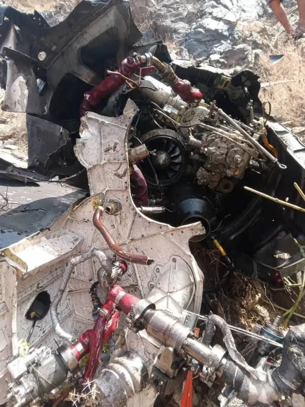 سقوط مسيرة حوثية مفخخة قرب منازل المدنيين في البيضاء