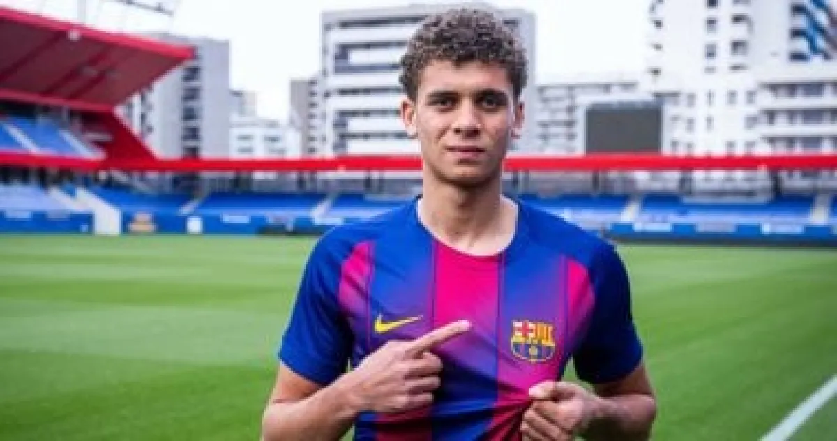 حمزة عبد الكريم يتدرب مع برشلونة استعدادًا للموسم الجديد