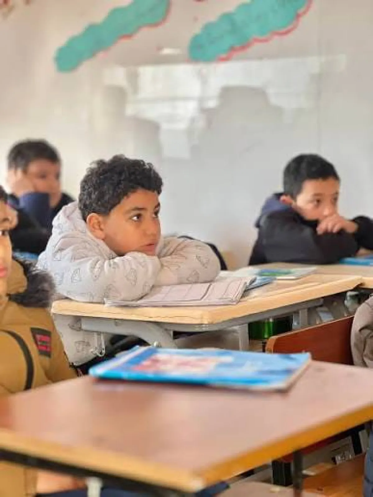تعميم حوثي يجرّد المدارس الأهلية بصنعاء من استقلاليتها ويفرض عليها "مدراء بالندب"