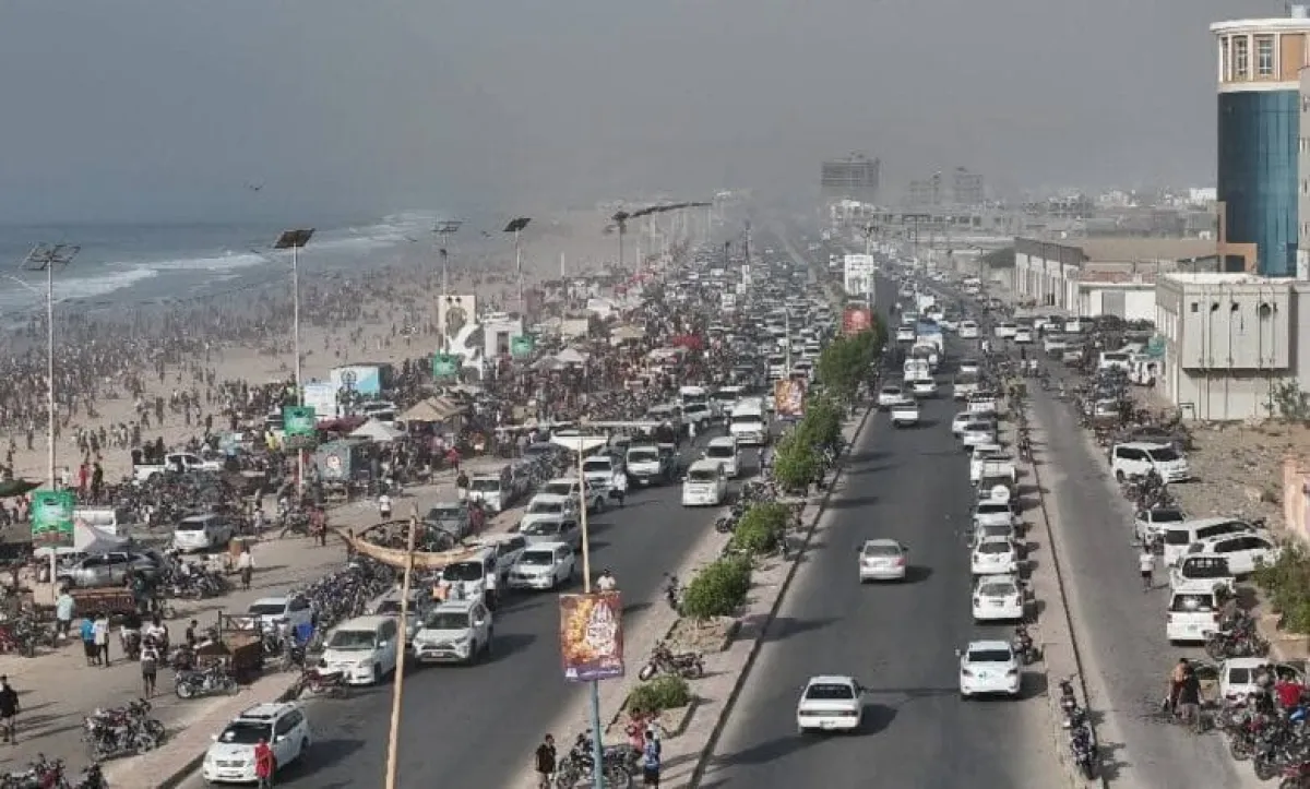 إصابات في أعمال شغب وإطلاق نار على ساحل المكلا خلال ذروة موسم البلدة