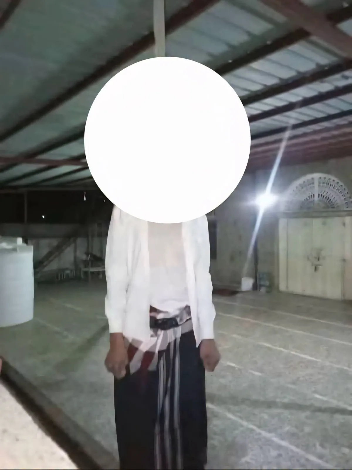 العثور على شاب مشنوقًا داخل باحة مسجد في تعز