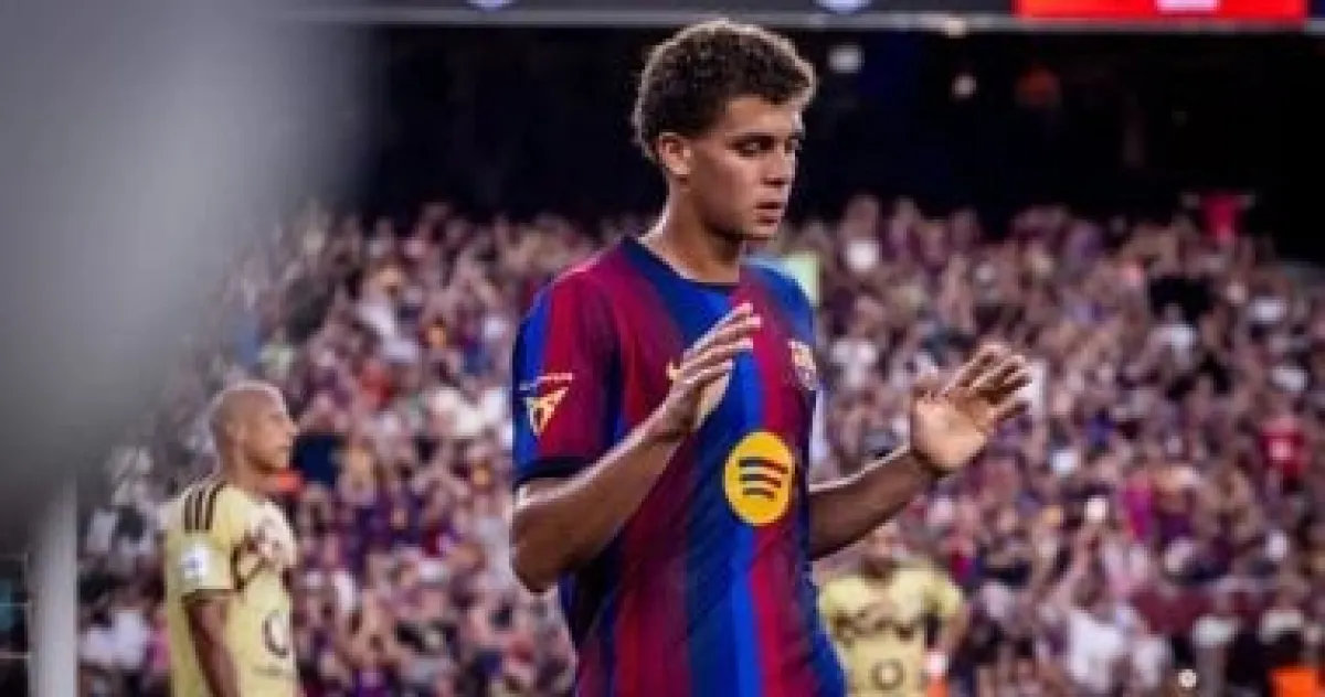 حمزة عبد الكريم على أعتاب كتابة التاريخ كأول مصري يظهر بقميص برشلونة