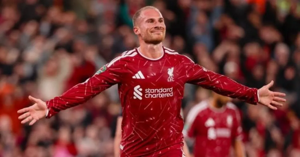 ليفربول ينهي الشوط الأول متقدماً على توتنهام في كأس الرابطة