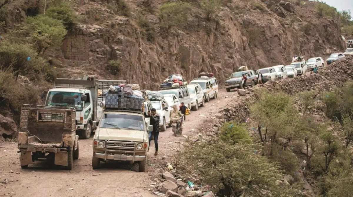 منظمة حقوقية: حصار مليشيا الحوثي لتعز يرقى إلى جرائم حرب
