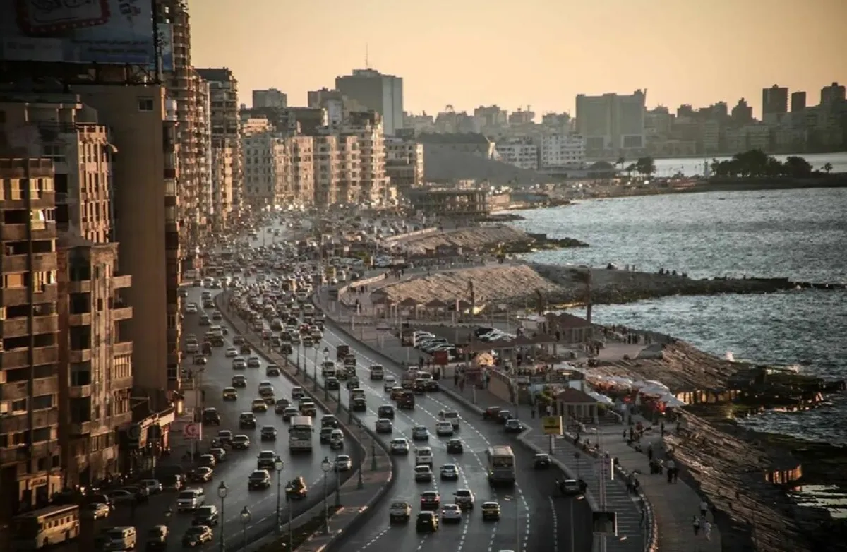 الأرصاد الجوية تحذر من تقلبات جوية حادة وسيول محتملة في عدة مناطق بمصر