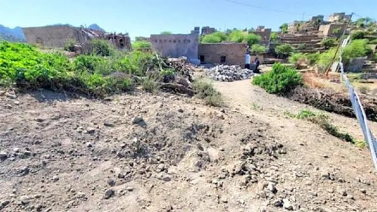 استشهاد راعي أغنام بقصف حوثي استهدف منزله في المضاربة بلحج