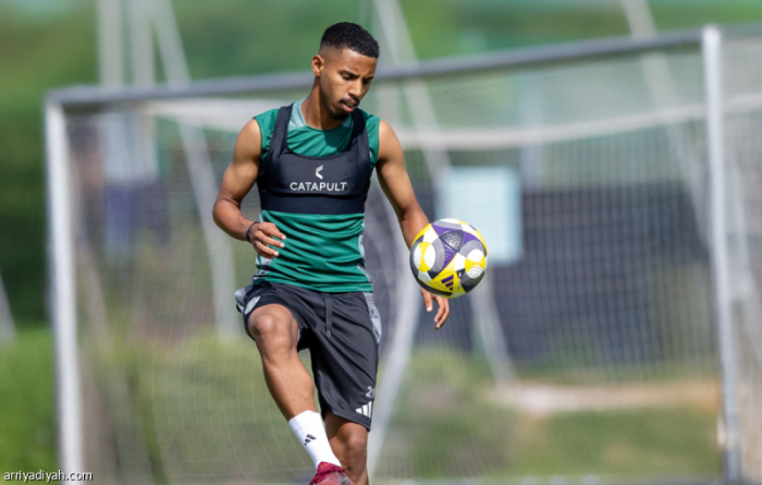 الأهلي: عبد الرحمن يبدأ برنامج التأهيل تمهيداً لعودته للملاعب